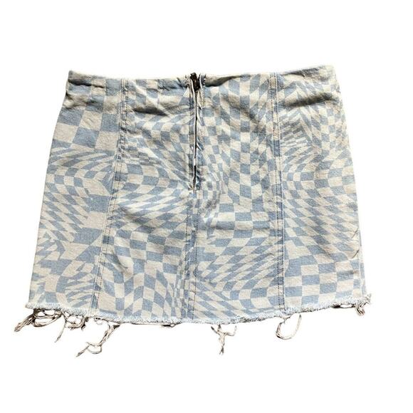 Tinsletown Fitted Mini Skirt Raw Hem (M) Junior Blue Graphics - Picture 6 of 13